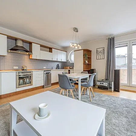 Citystay Reja Apartament Z Parkingiem Apartmán Gdyně