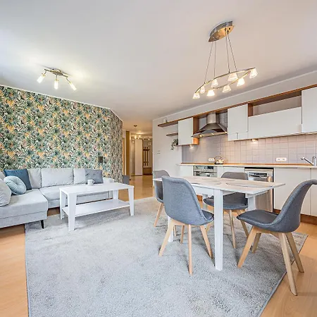 Citystay Reja Apartament Z Parkingiem *