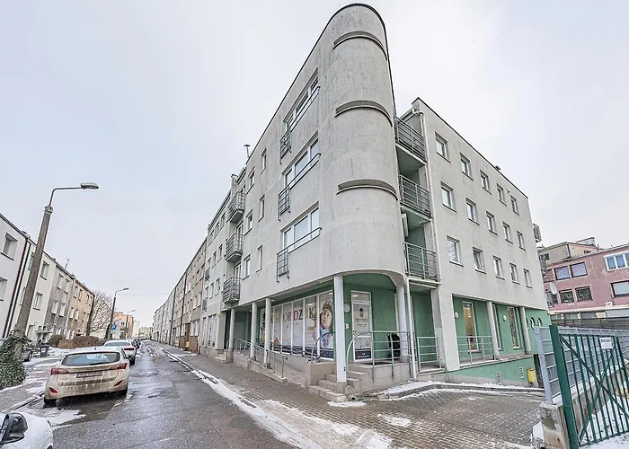 Apartment Citystay Reja Apartament Z Parkingiem